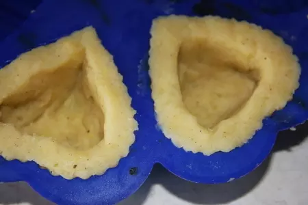 Картофельные сердца с начинкой из шпината:): шаг 3