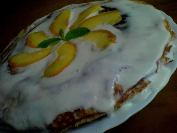 Блинный торт с персиками: шаг 12