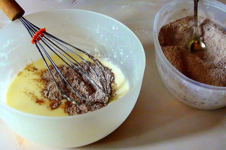 Шоколадный кекс с кабачком! кабачковые цукаты, как очень вкусный бонус (дуэль).: шаг 4