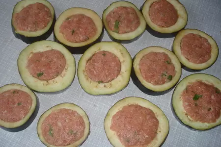 Баклажаные кольца с фаршем: шаг 5