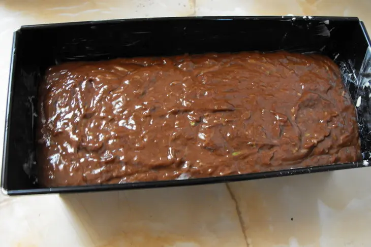 Шоколадный кекс с кабачком.: шаг 7