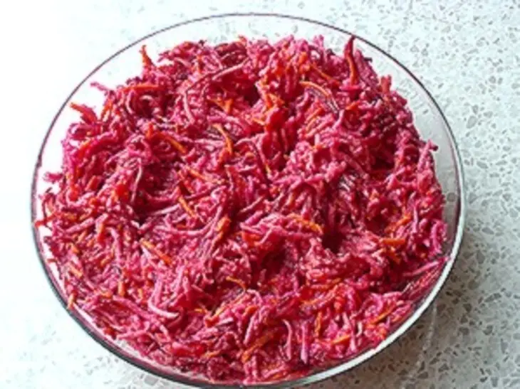 Салат витаминный с соусом из манго: шаг 5