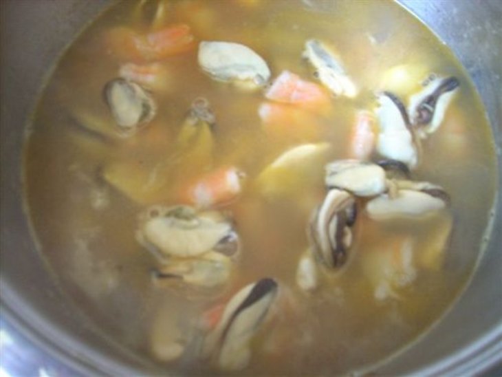 Суп с морепродуктами сливочный "средиземноморский": шаг 4