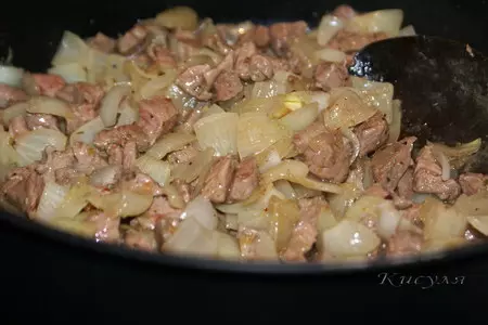 Пряное рагу из кабачка с говядиной: шаг 1
