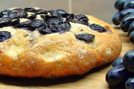 Тосканский хлеб с виноградом.: шаг 14