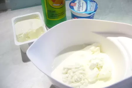 Селедочный салат с белыми грибами и шампиньонами: шаг 5