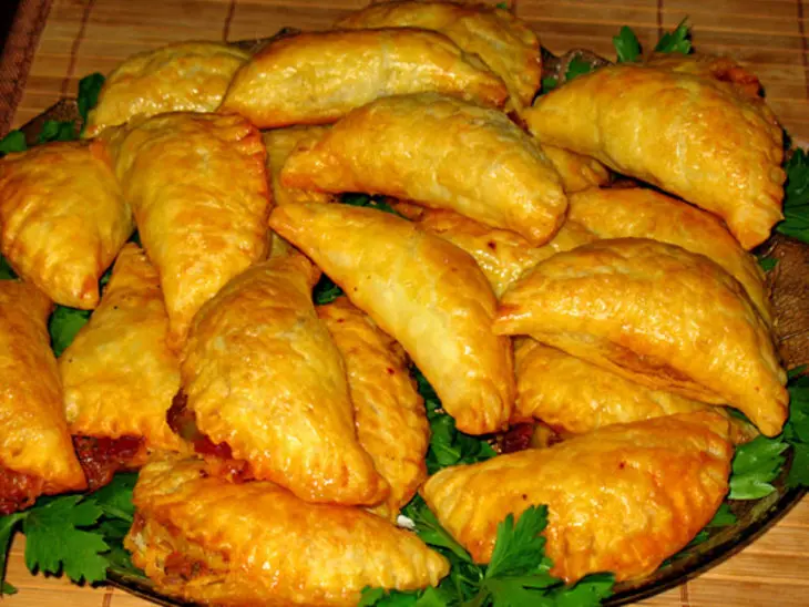 Сырно-оливковые эмпанадильяс (empanadillas): шаг 4