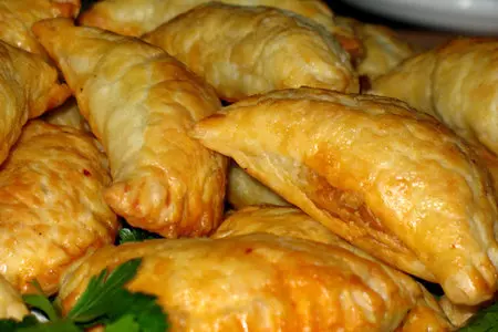 Сырно-оливковые эмпанадильяс (empanadillas): шаг 5