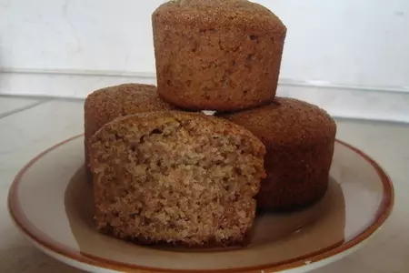 Манные маффины с изюмом: шаг 1