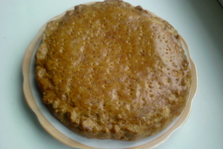 Простенький закусочный пирог с начинкой из плавленных сырков.: шаг 4