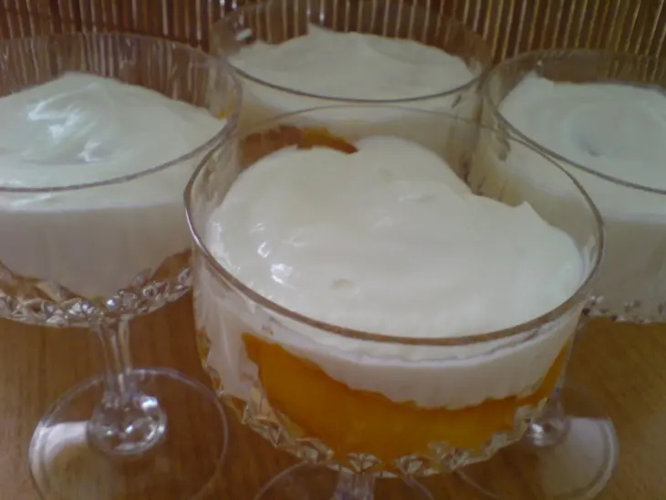 Десерт из маскарпоне и фламбированных нектаринов: шаг 7
