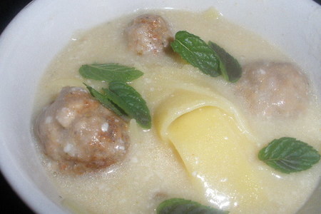 Tutmac corbasi - турецкий суп с йогуртом и фрикадельками: шаг 6