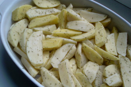 Картофель под шубой, или идея для сытного ужина.: шаг 2