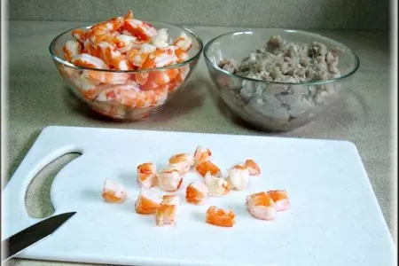 Вьетнамские рулеты из рисовой бумаги с соусом нуок чам.: шаг 4