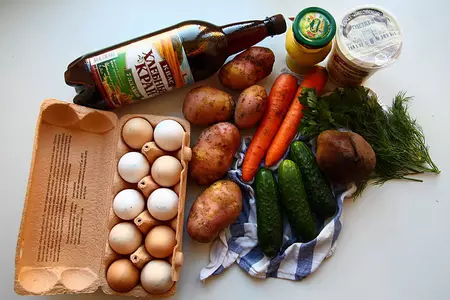 Окрошка квасная, свекольная: шаг 1
