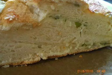 Пирог коса с моццарелой и петрушкой: шаг 1