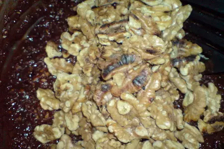 Пирог с горьким шоколадом и грецкими орехами: шаг 4