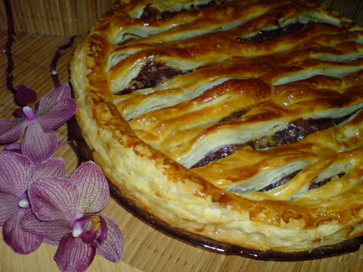 Пирог с горьким шоколадом и грецкими орехами: шаг 8