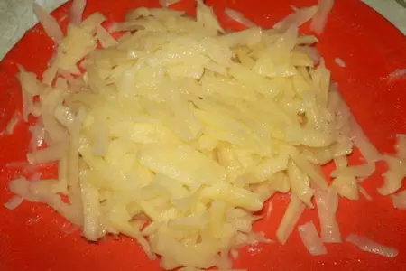 Мясные шарики в картофельной стружке в пароварке: шаг 4
