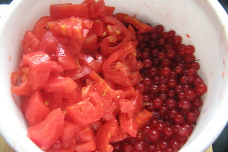 Курочка запечённая в смородиново-томатном маринаде: шаг 1