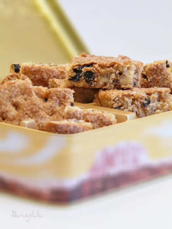 Быстрое печенье с черносливом и грецкими орехами: шаг 10