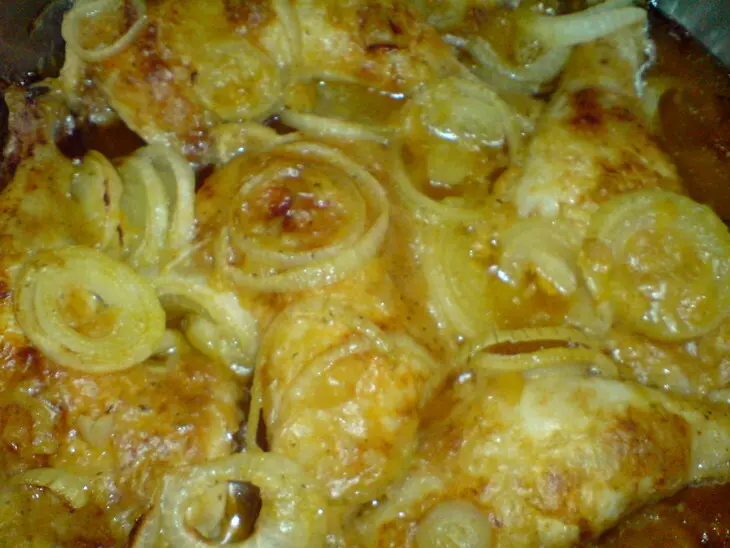 Куриные окорочка с паприкой и луком: шаг 9