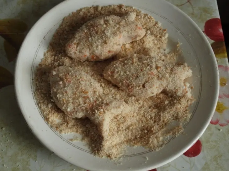 Рыбные котлетки с творогом: шаг 5