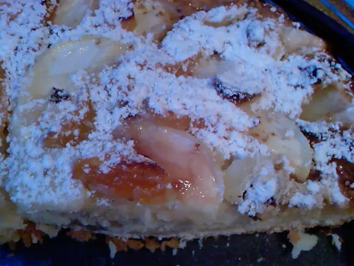 Простой пирог с яблоками: шаг 1