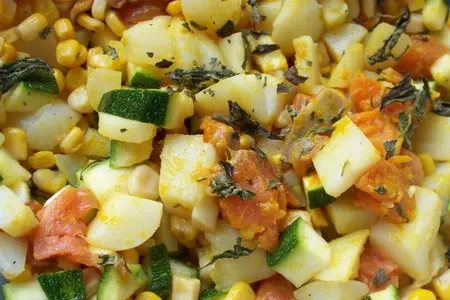 Крокеты из лосося с цукини и кукурузой.дуэль.: шаг 2