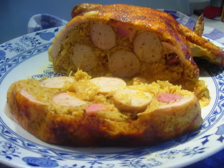 Путешествие  цыпочки на oktoberfest в баварию или фаршированная курица на немецкий лад: шаг 9