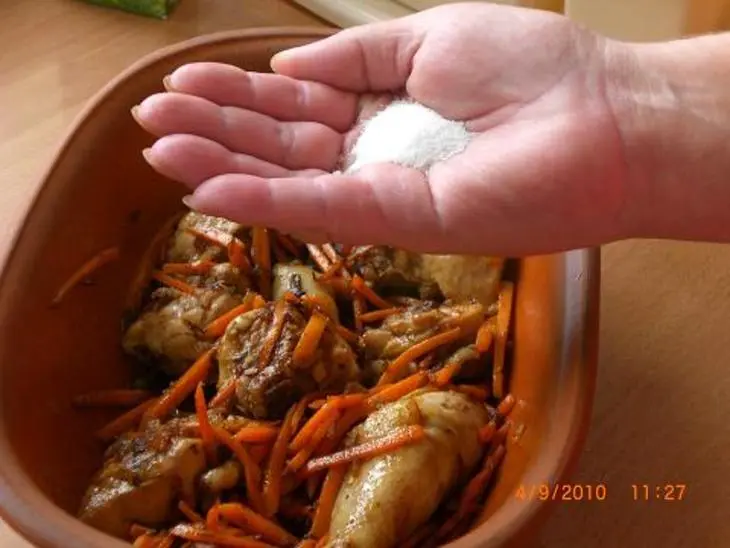 Плов с курицей в горшочке: шаг 4