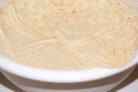 Сливовый пирог с сахарной корочкой: шаг 1