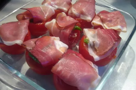 Фаршированные спаржевой фасолью и камамбером помидоры: шаг 6