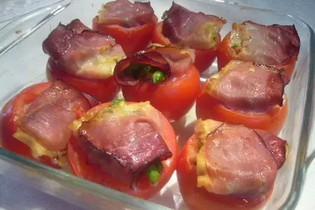 Фаршированные спаржевой фасолью и камамбером помидоры: шаг 7