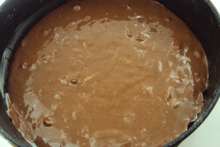 Пирожное с брауни и муссом из молочного шоколада и карамели /дуэль: шаг 3