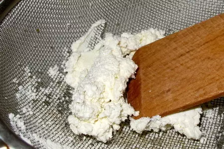 Творожный пудинг с орехами и изюмом: шаг 3