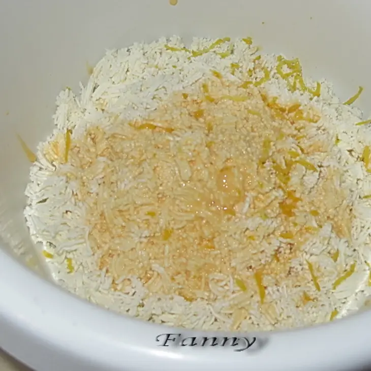 Творожный пудинг с орехами и изюмом: шаг 4