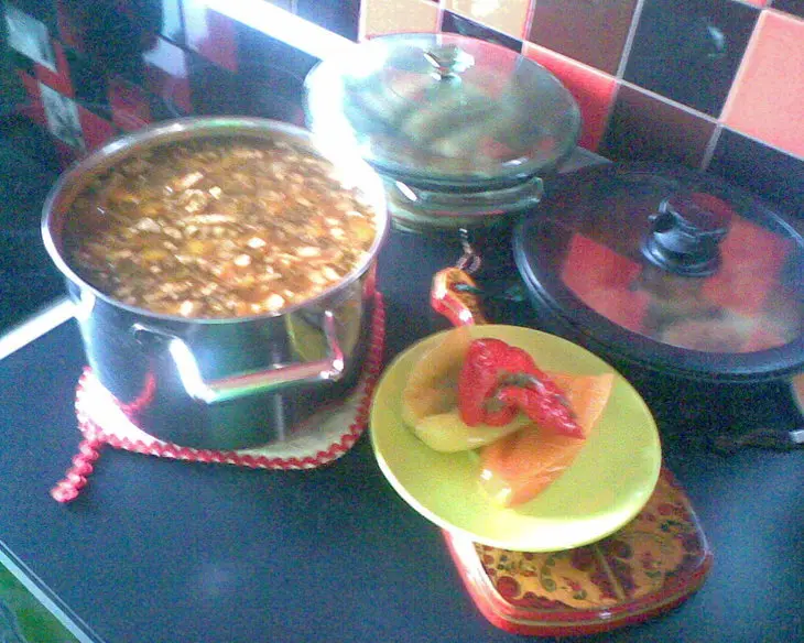 Солянка с квашеной капустой: шаг 7