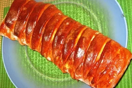 Творожная коса со сливами: шаг 1