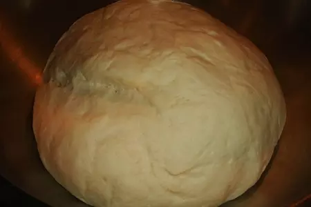 Фокачча с оливками и тимьяном: шаг 3