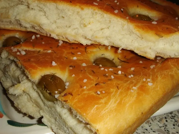 Фокачча с оливками и тимьяном: шаг 6