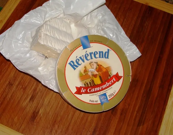 Сыр " le camembert" жареный: шаг 1