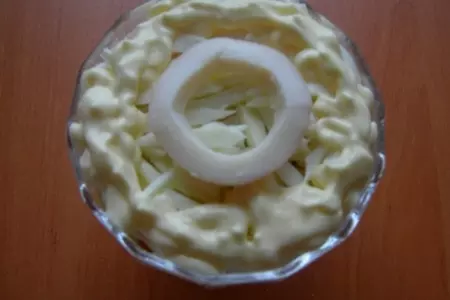 Салат с кальмарами: шаг 5