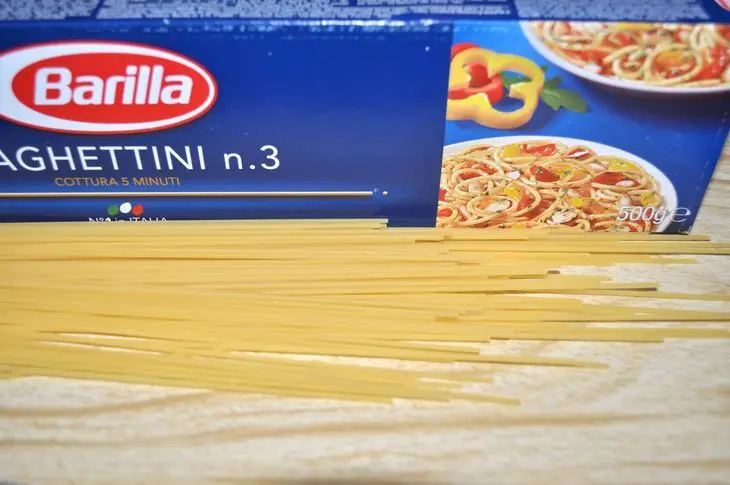 Spaghettini n.3 под беконом: шаг 4