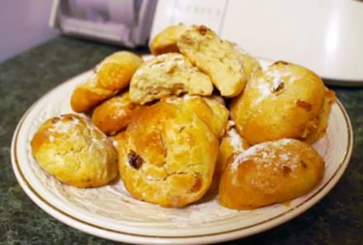 Булочки с изюмом (сконы): шаг 2
