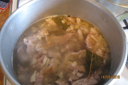 Суп-рагу из филе кролика с горошком: шаг 2
