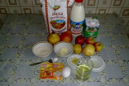 Яблочные оладьи с грушевым припеком: шаг 1