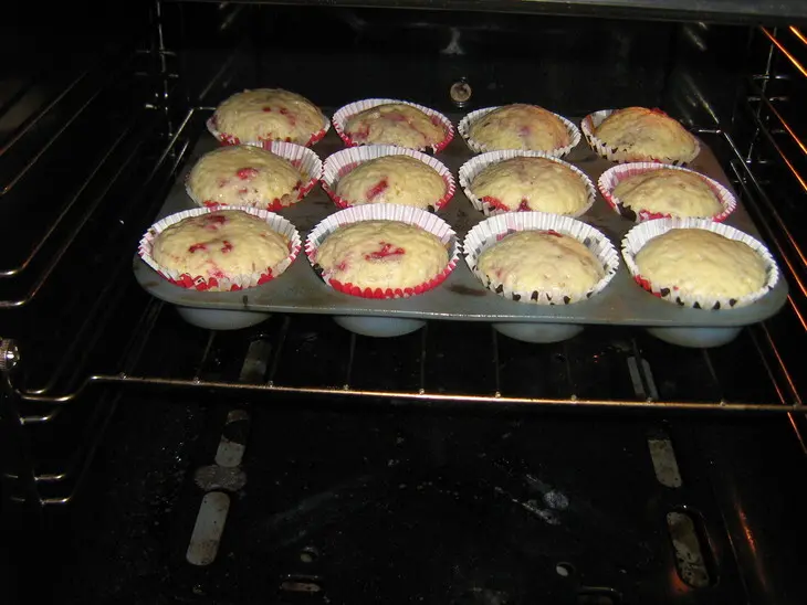 Cuppy ducking cake :s: шаг 7
