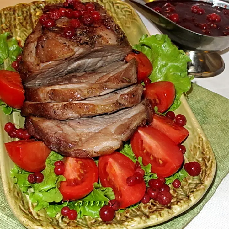 Свинина с брусничным соусом: шаг 11
