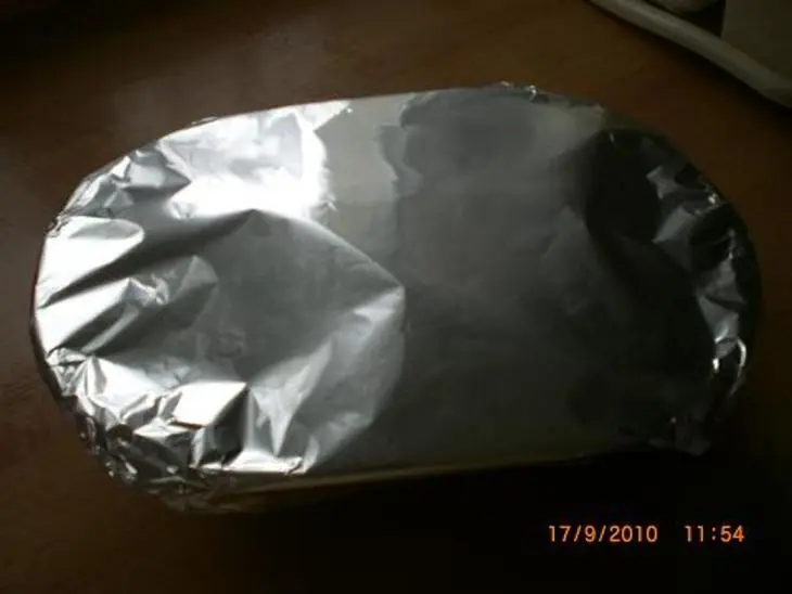 Картофель фаршированый мясом в сметанной подливке.: шаг 4